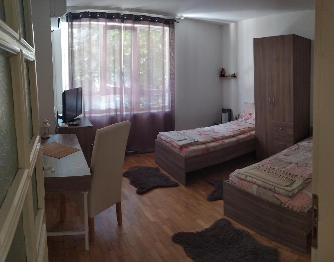 Apartament Bogoslovovi Várna Kültér fotó
