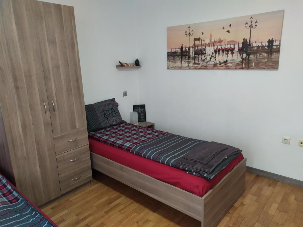 Apartament Bogoslovovi Várna Kültér fotó