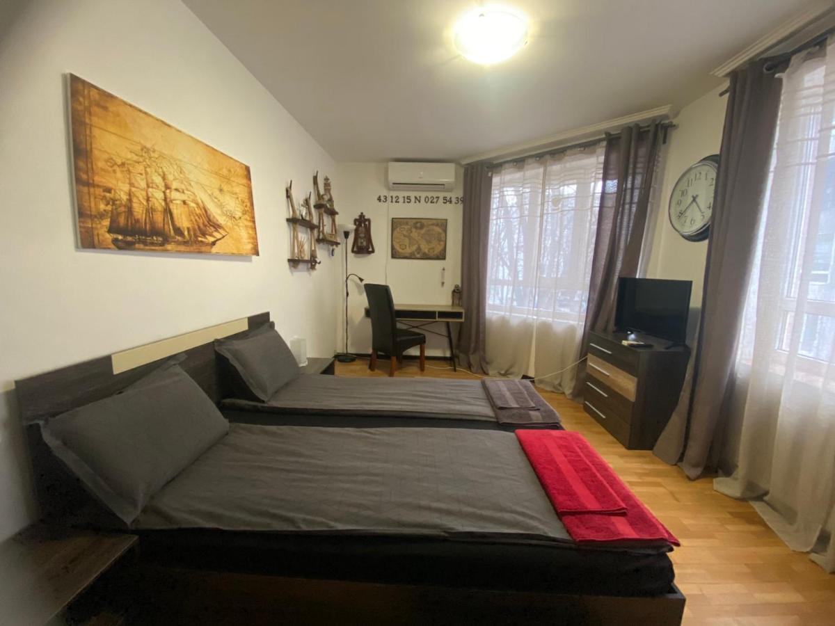 Apartament Bogoslovovi Várna Kültér fotó